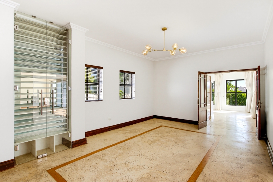 4 Bedroom Property for Sale in Croydon Vineyard Estate Western Cape